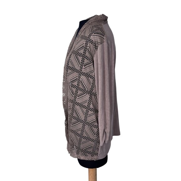 Travelers By Chicos Open Front Perforated Cardigan Size 2 Taupe Lightweight Topp - Picture 2 of 11